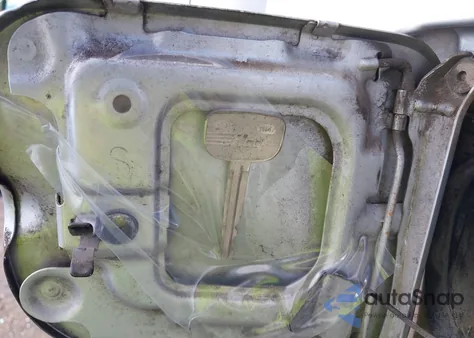 2013 Toyota Tacoma Base V6 from USA, damaged, VIN 3TMLU4EN2DM107289